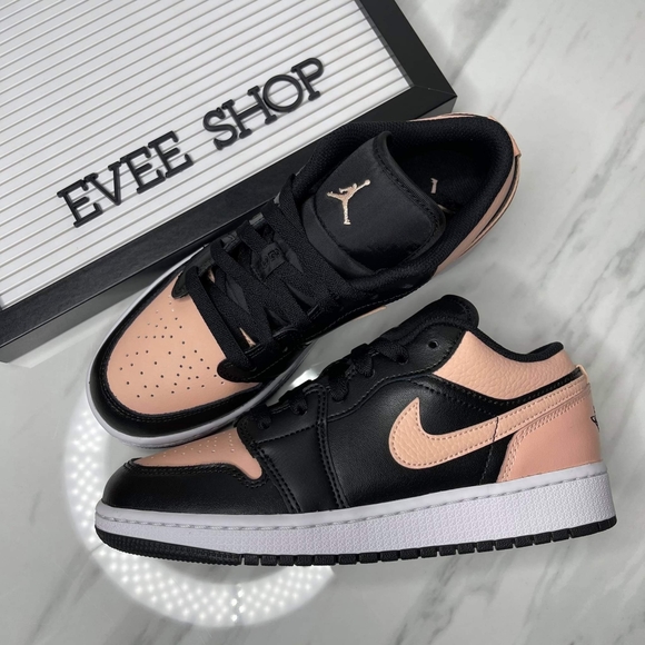 Jordan Retro 1 Low - Picture 4 of 4